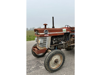 Traktor MASSEY FERGUSON 100 series