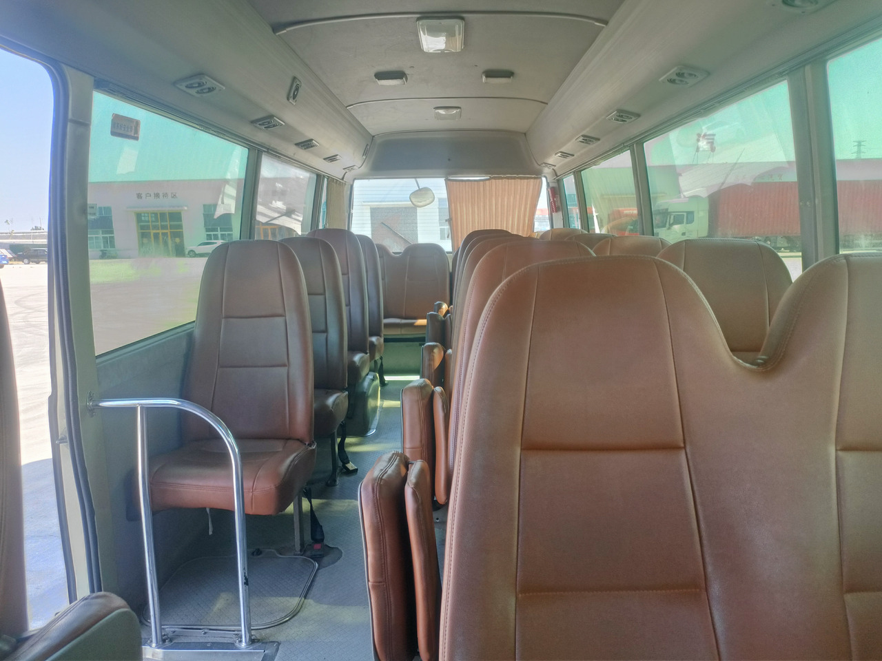 Minibus, Putnički kombi TOYOTA Coaster passenger bus 29 seats: slika Minibus, Putnički kombi TOYOTA Coaster passenger bus 29 seats