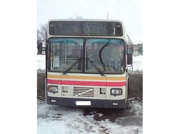 Volvo B10R, 4x2 - Turistički autobus