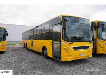 Turistički autobus VOLVO 8900 B9RLE 6X2 Bus: slika Turistički autobus VOLVO 8900 B9RLE 6X2 Bus
