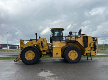 Utovarivač na kotačima CATERPILLAR 988K