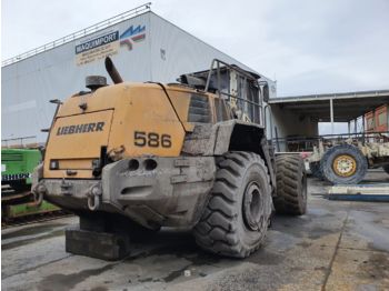 Utovarivač na kotačima LIEBHERR L 586