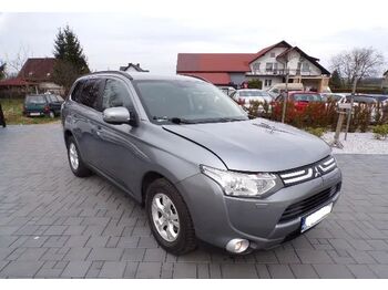 Mitsubishi 2.0 Intense + Outlander - Automobil