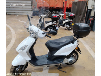 Piaggio FLY 125 - Motocikl