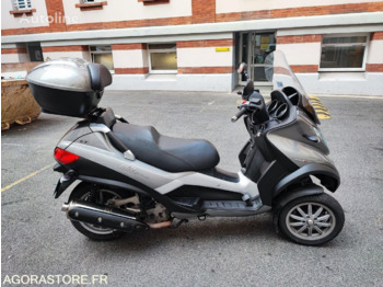 Piaggio MP3 40LT - Motocikl