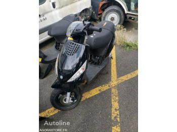 Piaggio Zip - Motocikl