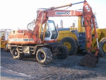 DAEWOO DH130W.3 - Bager na kotačima