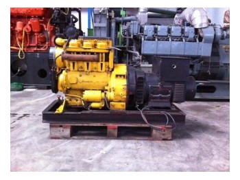 Hatz 3 cylinder - 25 kVA | DPX-1208 - Generatorski set