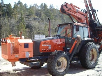 Tamrock Trimmer 200PB + Valtra 8150 - Platforma za bušenje