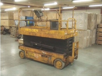 UPRIGHT X32 SCISSOR ELECTRIC 1180CM - Podizna platforma