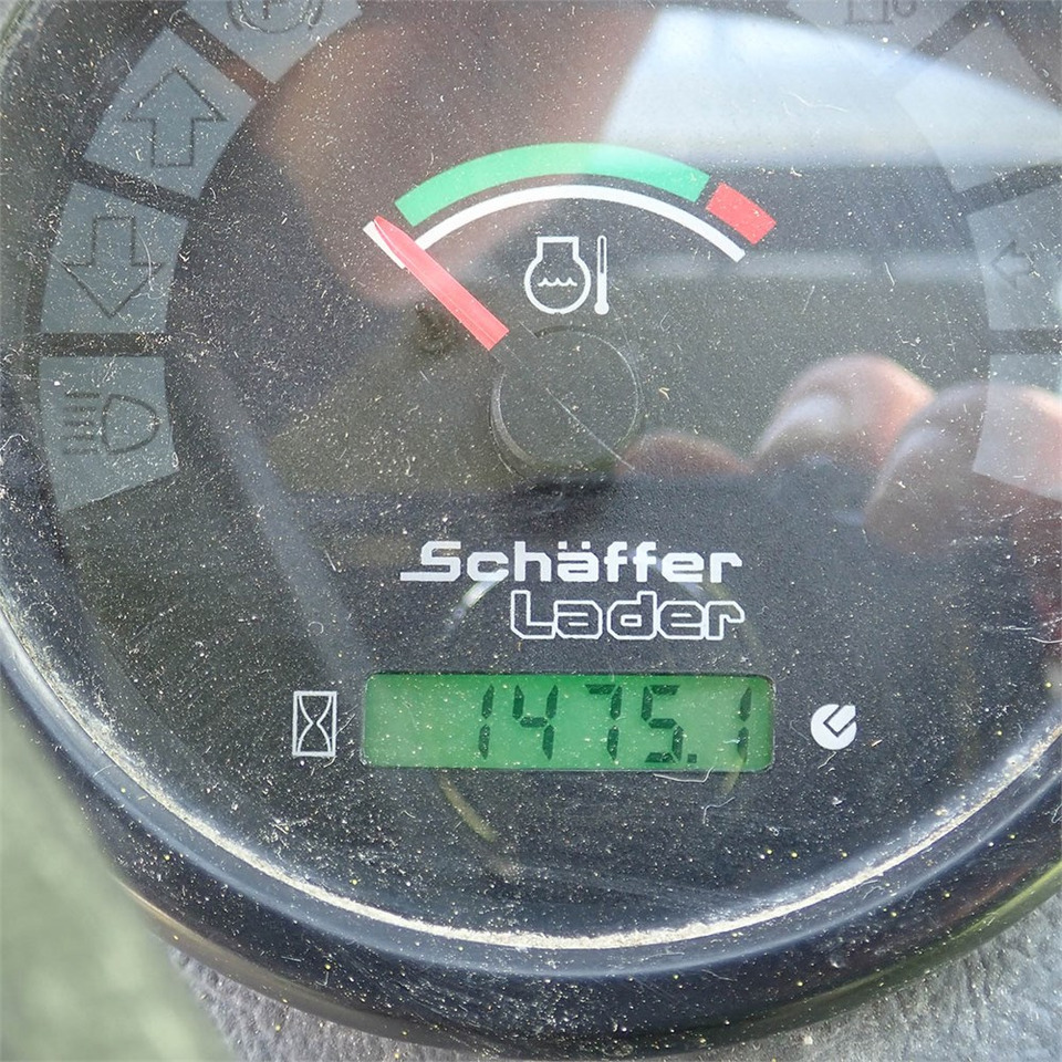 Utovarivač na kotačima Schäffer 2445: slika Utovarivač na kotačima Schäffer 2445