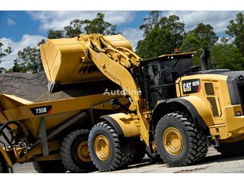 Utovarivač na kotačima CATERPILLAR 982M