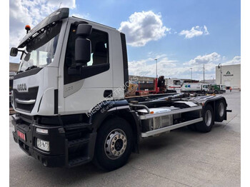 Kamion s kukastom dizalicom Iveco Stralis AD 260 S 46: slika Kamion s kukastom dizalicom Iveco Stralis AD 260 S 46