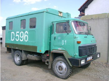  AVIA A31T 4X4 SK - Kamion sandučar