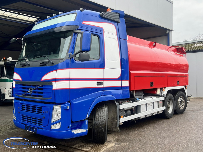 Kamion cisterna Volvo FH 500 17000 Liter, Reduction axle, Watertank: slika Kamion cisterna Volvo FH 500 17000 Liter, Reduction axle, Watertank