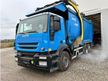 Kamion za odvoz smeća IVECO