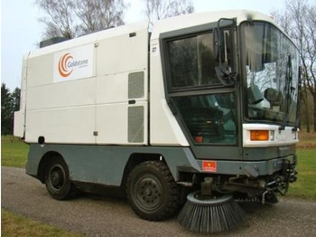RAVO 530 STH - Cestovna čistilica