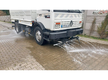 Namjenska/ Posebna vozila Renault Midliner water street cleaner: slika Namjenska/ Posebna vozila Renault Midliner water street cleaner