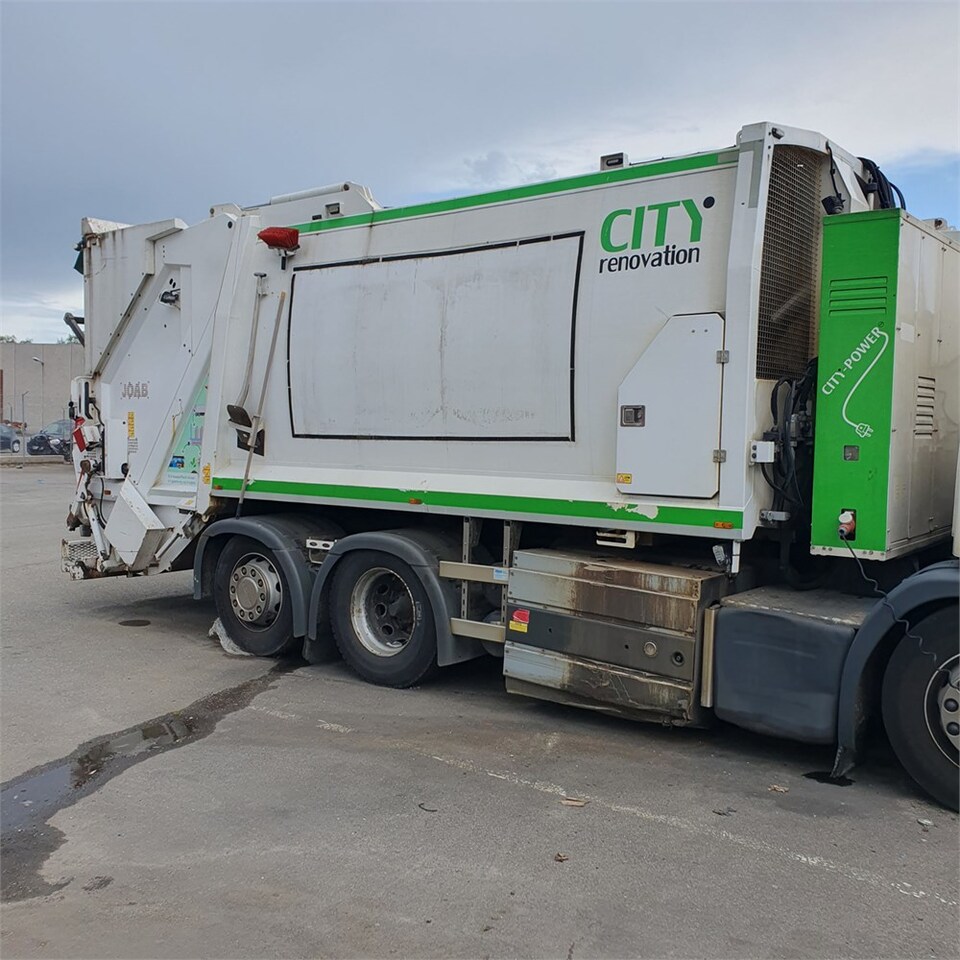 Kamion za odvoz smeća Scania P280(db6x2*4mnb): slika Kamion za odvoz smeća Scania P280(db6x2*4mnb)