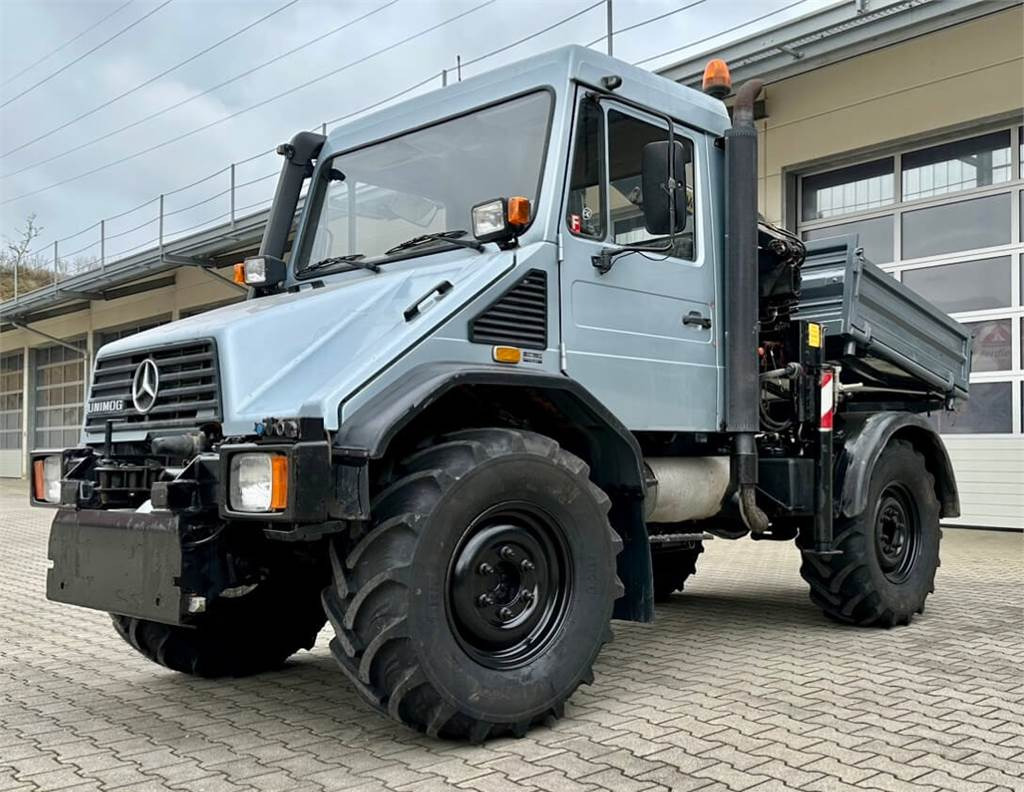 Namjenska/ Posebna vozila, Kiper Unimog 130 - U130 418 74426 mit Kran und Winde Mer: slika Namjenska/ Posebna vozila, Kiper Unimog 130 - U130 418 74426 mit Kran und Winde Mer