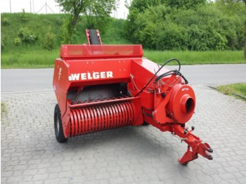 Welger AP 530 mit P23 - Kvadratna balirka