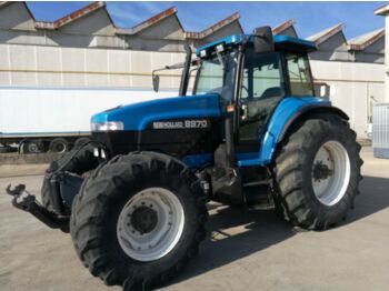 New Holland 8970 - poljoprivredni traktor