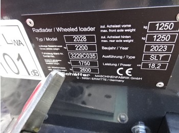 Schäffer 2028 SLT, niedrige Bauhöhe, - Poljoprivredni strojevi