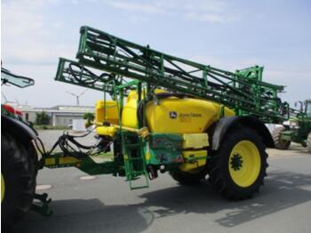 John Deere M740I Förderfähig. - vučena prskalica