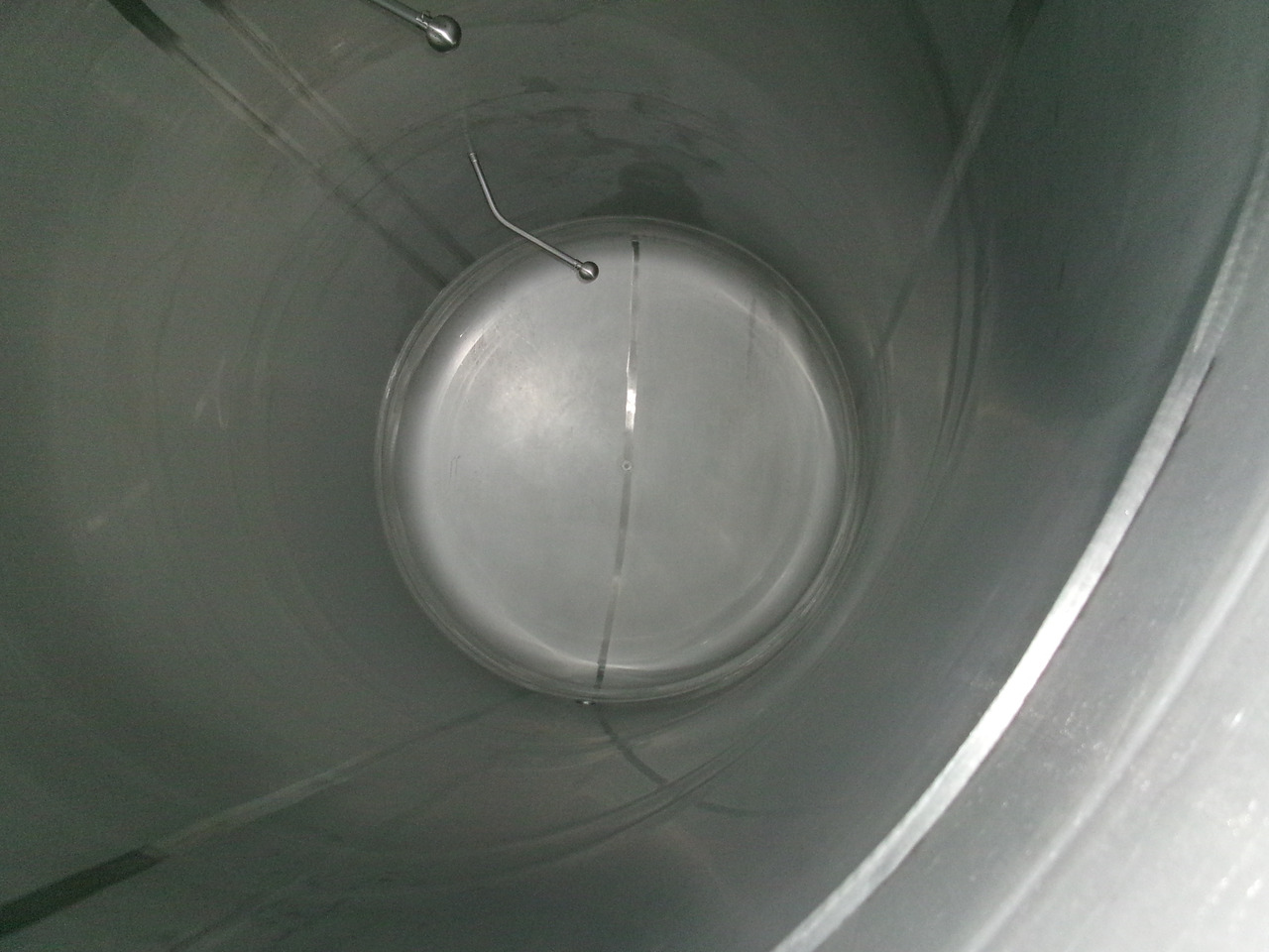 Poluprikolica cisterna za prijevoz hrane Maisonneuve Food tank inox 30 m3 / 1 comp: slika Poluprikolica cisterna za prijevoz hrane Maisonneuve Food tank inox 30 m3 / 1 comp
