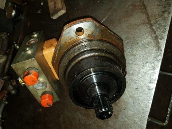 Hidraulični motor za Bager BOMBAS   CASE 588: slika Hidraulični motor za Bager BOMBAS   CASE 588