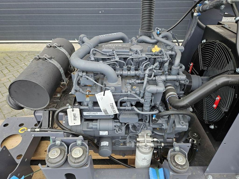 Motor za Građevinski strojevi Deutz TD3.6L4 - Engine/Motor: slika Motor za Građevinski strojevi Deutz TD3.6L4 - Engine/Motor