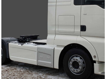 Novi Aerodinamika/ Spojler za Kamion MAN TGX TGS EURO 6 Sideskirts / fairings: slika Novi Aerodinamika/ Spojler za Kamion MAN TGX TGS EURO 6 Sideskirts / fairings