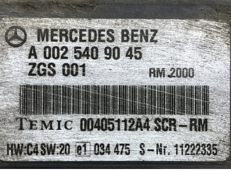 Upravljačka jedinica (ECU) Mercedes-Benz SOLO SR M960 (01.07-): slika Upravljačka jedinica (ECU) Mercedes-Benz SOLO SR M960 (01.07-)