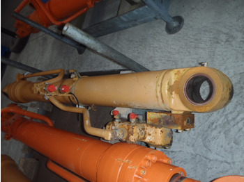 Hidraulični cilindar CASE