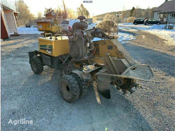 Vermeer SC382 - Drobilica stabala