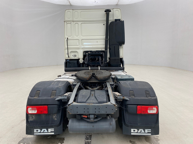 Tegljač DAF XF 440 Space Cab: slika Tegljač DAF XF 440 Space Cab