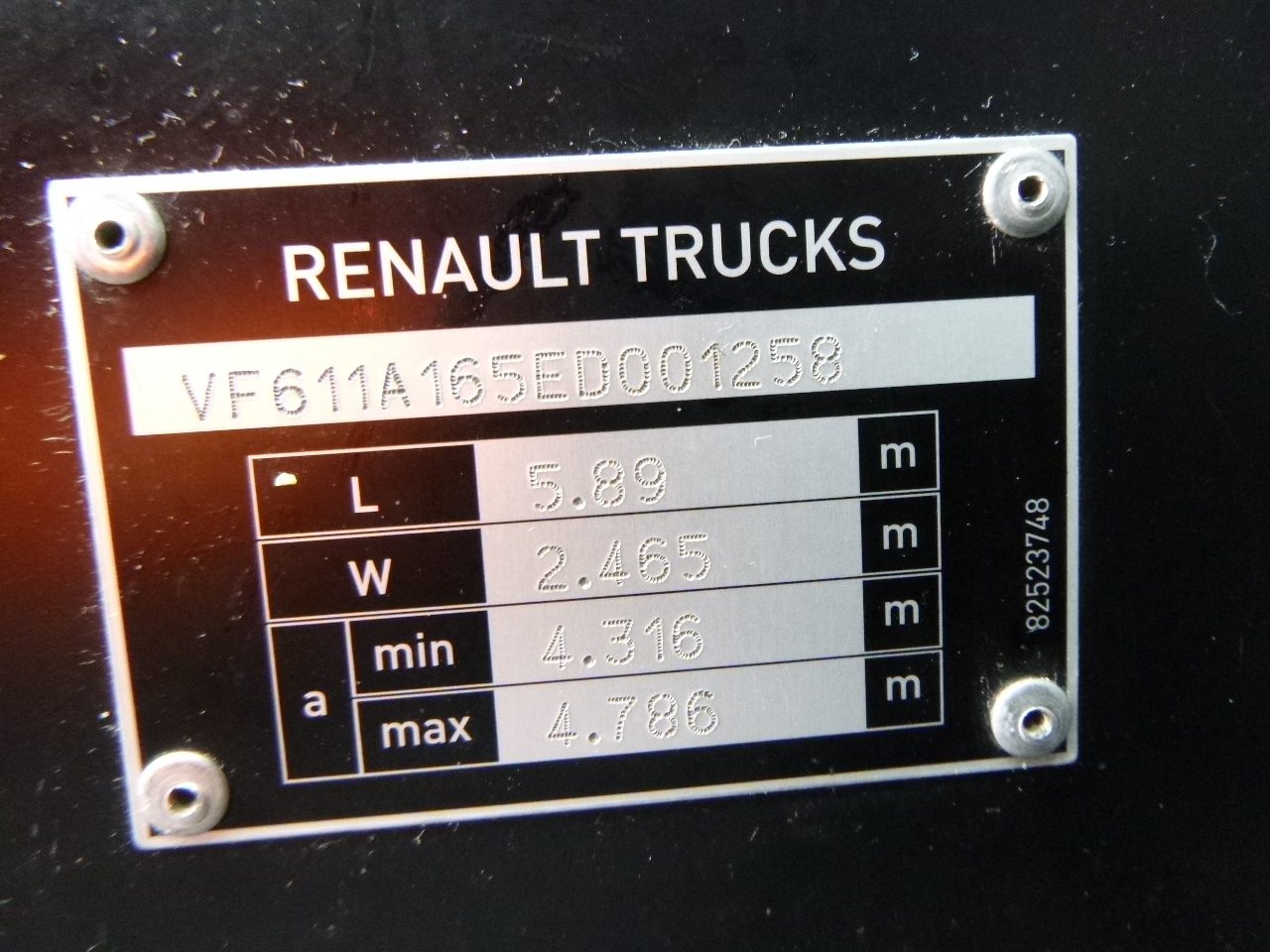 Tegljač Renault T 460 4x2 Euro 6 + Retarder & ADR: slika Tegljač Renault T 460 4x2 Euro 6 + Retarder & ADR