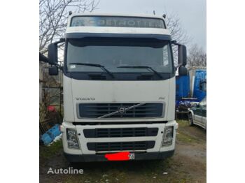 Tegljač VOLVO FH 440: slika Tegljač VOLVO FH 440