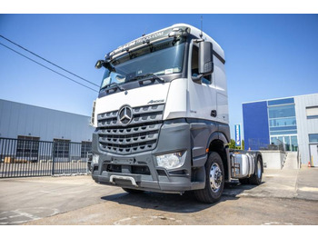 Tegljač MERCEDES-BENZ Arocs