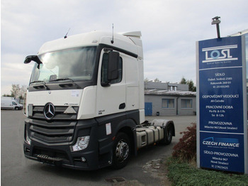 Tegljač MERCEDES-BENZ Actros 1845