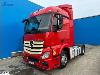 Tegljač MERCEDES-BENZ Actros 1843