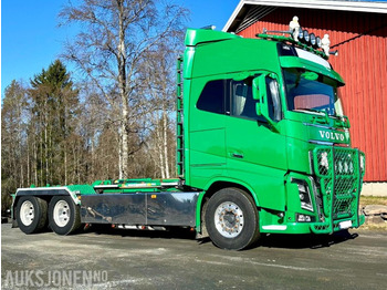 Kamion s kukastom dizalicom VOLVO FH16 650