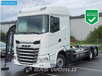 Transporter kontejnera/ Kamion s izmjenjivim sanducima DAF XG
