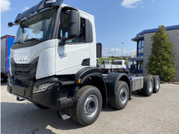 Kamion-šasija IVECO T-WAY