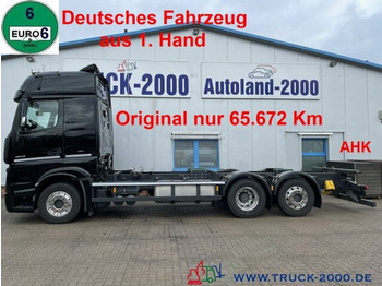 Transporter kontejnera/ Kamion s izmjenjivim sanducima MERCEDES-BENZ
