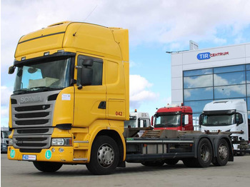 Transporter kontejnera/ Kamion s izmjenjivim sanducima SCANIA R 410