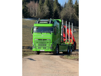 Kamion šumar VOLVO FH13 540