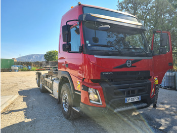 Kamion s kukastom dizalicom VOLVO FMX 460