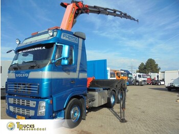 Kamion s kranom VOLVO FH16 520