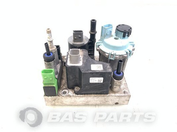 VOLVO AdBlue pump 21679299 - Pumpa goriva: slika VOLVO AdBlue pump 21679299 - Pumpa goriva